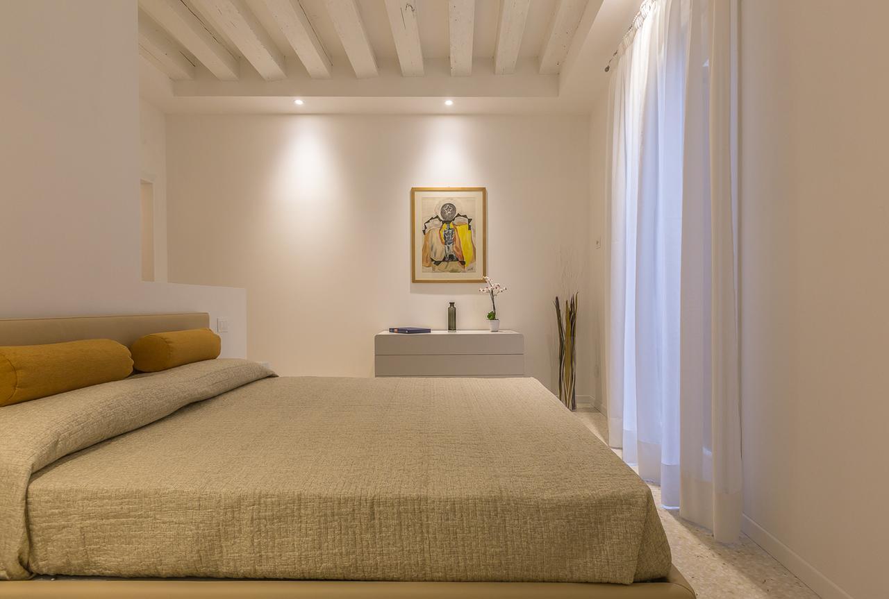 Ca' Rossini 1 Apartment เวนิส ภายนอก รูปภาพ